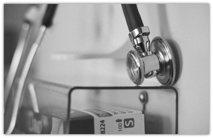 ����DR����